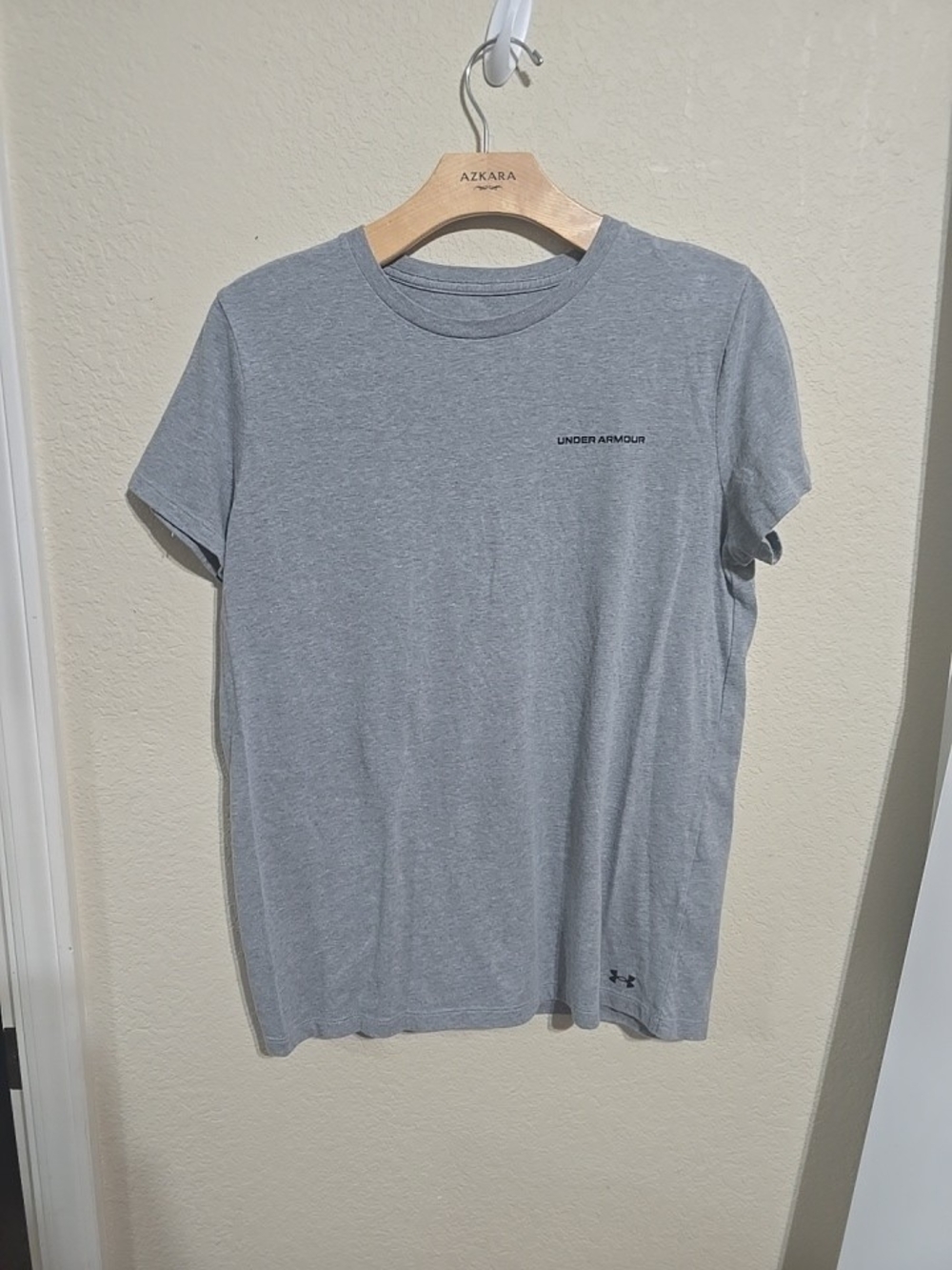 Under Armour Gray Short Sleeve Crewneck Tee